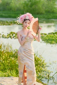 YiTuYu Art Language Vol.7784 Wen Wen: Soft Light Portraits - image 9