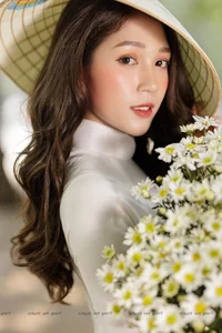 The Pure Elegance of the White Ao Dai: A Tribute to Vietnamese Student Tradition - image 100