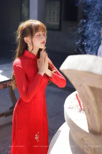 The Pure Elegance of the White Ao Dai: A Tribute to Vietnamese Student Tradition - image 99