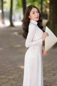 The Pure Elegance of the White Ao Dai: A Tribute to Vietnamese Student Tradition - image 65